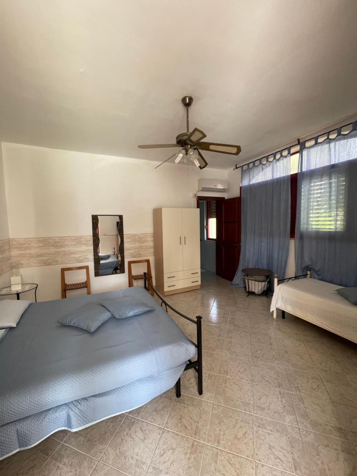 Bed and Breakfast Smit House Torre dell'Orso Esterno foto